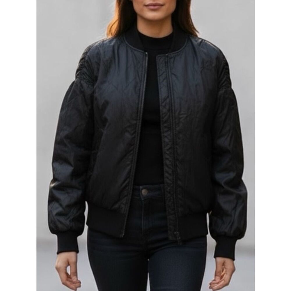 Old Navy Black Puffer Bomber Jacket Women’s Medium